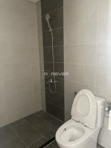 z4629389882441_dc37dc1df4fd4b77eb2d79f17399d79c.jpg Căn hộ Vinhomes Grand Park hướng Đông Bắc, diện tích 69.2m²