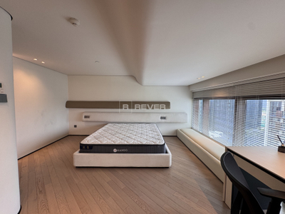 IMG_9215.jpeg Căn hộ The Metropole Thủ Thiêm hướng Tây Nam, diện tích 170m²