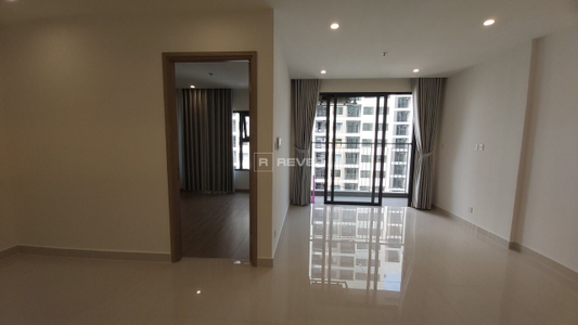  Căn hộ Vinhomes Grand Park hướng ban công đông nam nội thất cơ bản diện tích 46.7m²