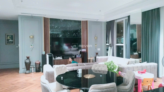 z5959671420698_2752b477333a87afcc108d82c24e0b56.jpg Pent-house Sunrise City quận 7 diện tích 284m²