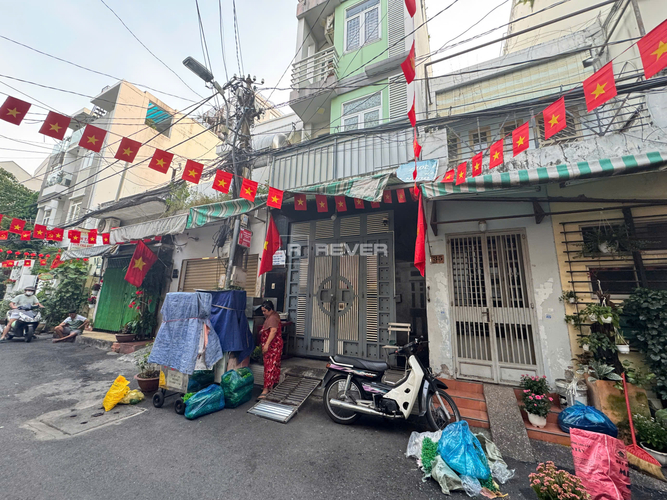 z7425858174797_4f71dec0a7ec5765fe6f65ba37c54156.jpg Nhà phố đường Phan Ngữ 2 tầng, diện tích 45.05m², hướng Đông Bắc, pháp lý Sổ hồng