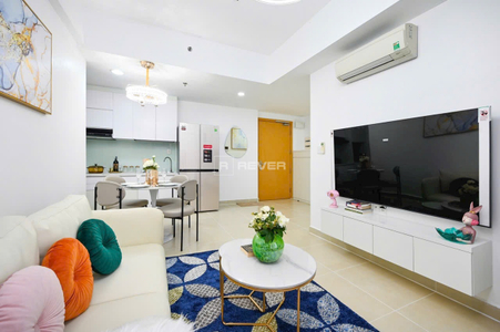 z4783303296987_022_4e394ac63972a4f0c7c0002b837ce523.jpg Căn hộ Masteri Thảo Điền hướng Đông tầng cao view nội khu thoáng mát.