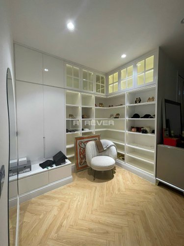 z6544436075973_b8f57f6c0cde9a6e8bf8f85c732a9ea3.jpg Pent-house Duplex Sunrise City Sân vườn diện tích 284m²