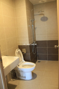 z4898315363914_52af7d7607a08a4edda1b932975f259f.jpg Cho thuê căn hộ The Sun Avenue 2 phòng ngủ