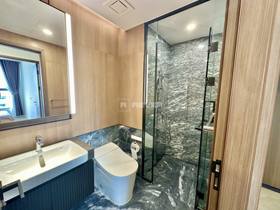 z5102146663576_534305a985e573e8a46a418c31366372.jpg Căn hộ Lumiere Riverside, diện tích 75m² nội thất chuẩn chỉnh view sông