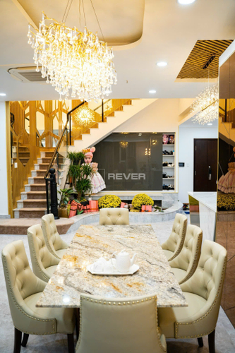 Rever