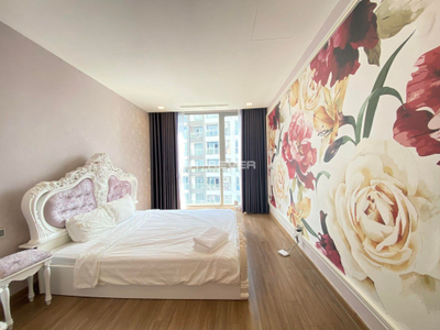  Căn hộ Vinhomes Central Park tầng cao view thoáng mát, đầy đủ nội thất.