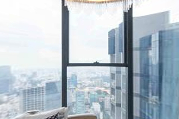  Căn hộ Vinhomes Golden River đầy đủ nội thất diện tích 159.5m².