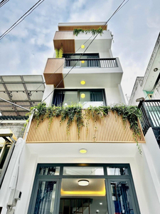 Nhà phố đường Phạm Văn Chiêu 4 tầng, diện tích 36m², hướng Đông Bắc, pháp lý Sổ hồng