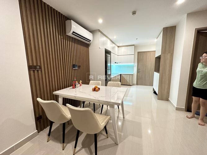  Căn hộ  Vinhomes Grand Park hướng Tây Nam, diện tích 51,8 m²