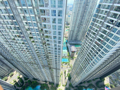  Căn hộ Vinhomes Central Park tầng cao view thoáng mát, đầy đủ nội thất.