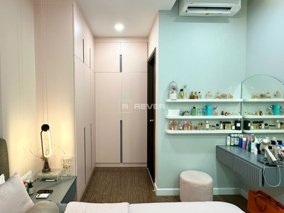 z5923998535894_5a1ea30be8f2a491261959493f08a7e7.jpg Căn hộ Sunrise Riverside hướng Nam, diện tích 69.19m²