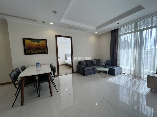  Căn hộ Vinhomes Central Park nội thất cơ bản diện tích 94m².