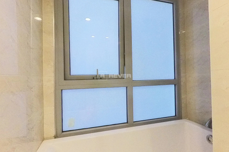  Căn hộ Vinhomes Central Park hướng ban công đông bắc đầy đủ nội thất diện tích 83.8m²