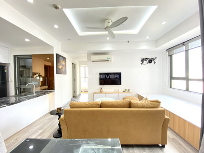 z4907304754527_bf5878d23e656927b03fe5f2088b1941.jpg Căn hộ Masteri Thảo Điền tầng 36 view đón gió mát, đầy đủ nội thất.