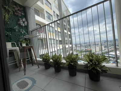 z4412924036238_f6afc08a651630e9cfd0ac920c231035.jpg Căn hộ Masteri An Phú hướng ban công tây nam đầy đủ nội thất