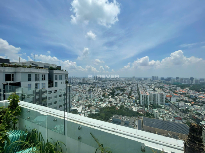 z6544436115856_04569a35b2963fb6346884af704bc679.jpg Pent-house Duplex Sunrise City Sân vườn diện tích 284m²