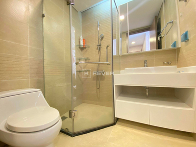  Căn hộ Vinhomes Central Park tầng cao view thoáng mát, đầy đủ nội thất.