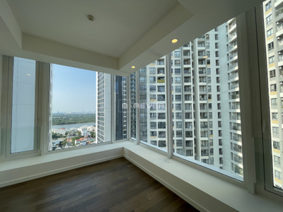 IMG_9880.jpeg Căn hộ The Berkley Thao Dien hướng Tây Bắc, diện tích 141.7m²