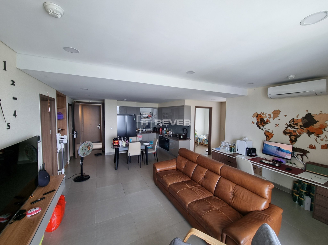 Căn hộ River Panorama hướng ban công nam nội thất cơ bản diện tích 104m²