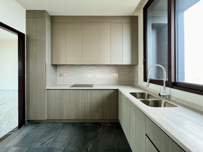 z5881312516001_3beede1c755b0836793a4aafa2509ef7.jpg Bán căn hộ Define 3 Phòng Ngủ Sân Vườn