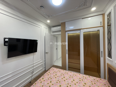 z4588678060139_5109a06acfdd8a5dd6ebad04f221c8f7.jpg Căn hộ D'Lusso thiết kế 2 phòng ngủ, nội thất đầy đủ 