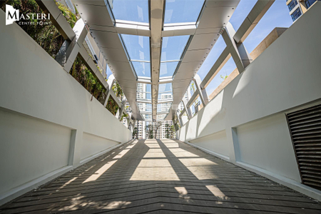 z4951175172136_302eeae0aabd9bb68a4465a9d37efc42.jpg Căn hộ Masteri Centre Point view hồ bơi nội khu hướng Đông Bắc, diện tích 71.85m²