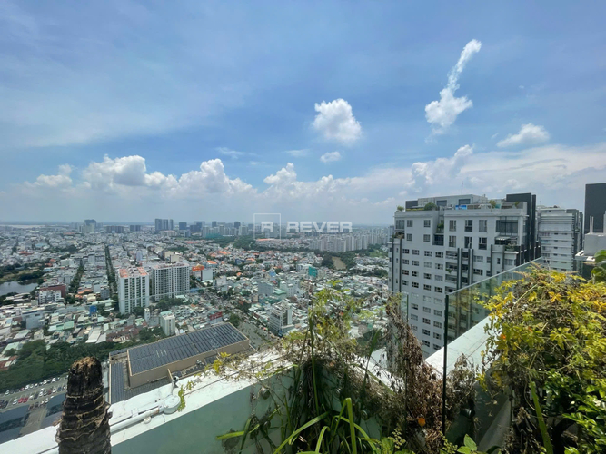 z6544436111636_65933a57e26bde3b51a24ea133e3c2be.jpg Pent-house Duplex Sunrise City Sân vườn diện tích 284m²