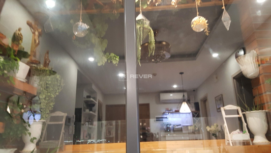 040dcdb12b20837eda3129.jpg Căn hộ New City Thủ Thiêm tầng 20 thiết kế hiện đại, đầy đủ nội thất.