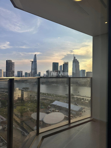 Căn hộ 2PN Opera Metropole view sông, ban công hướng Tây Nam