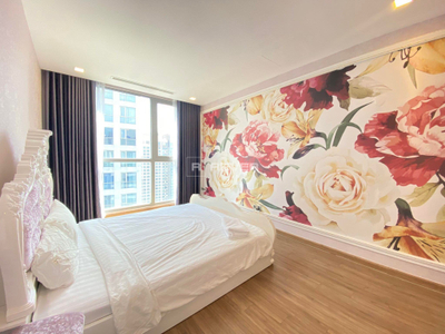  Căn hộ Vinhomes Central Park tầng cao view thoáng mát, đầy đủ nội thất.