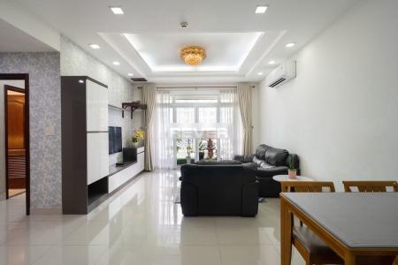 Phòng khách Riverside Residence, Quận 7 Căn hộ Riverside Residence hướng Đông Bắc, view mát mẻ.