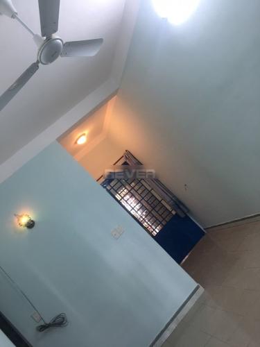 Phòng khách Cao ốc Thạnh Mỹ Lợi, Quận 2 Căn hộ cao ốc Thạnh Mỹ Lợi nội thất cơ bản, hướng Tây Bắc.