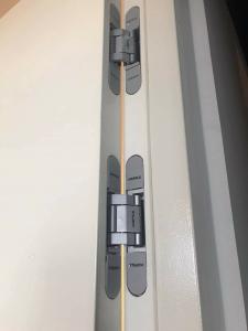 Cửa ra vào căn hộ Kingdom 101 Cho thuê căn hộ Kingdom 101 diện tích 71.58m2 - 2 phòng ngủ, không có nội thất