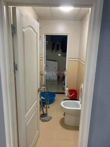 Phòng tắm Happy City, Bình Chánh Căn hộ Happy City đầy đủ nội thất, hướng Đông Nam.