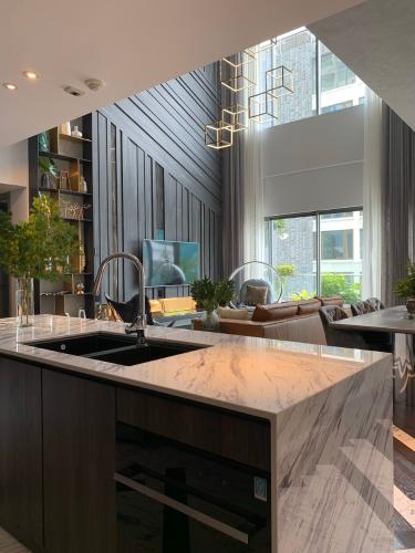 Phòng bếp Gateway Thảo Điền, Quận 2 Căn hộ duplex Gateway Thảo Điền thiết kế phong cách Bắc Âu.