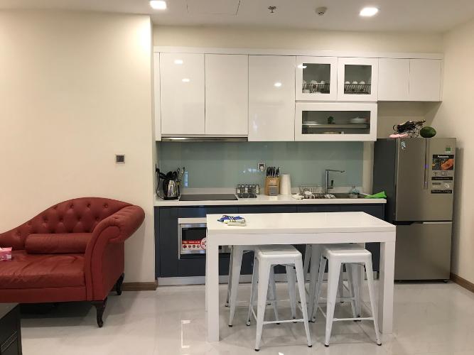 phòng bếp căn hộ Vinhomes Central Park Căn hộ Vinhomes Central Park đầy đủ nội thất, hướng Đông Bắc
