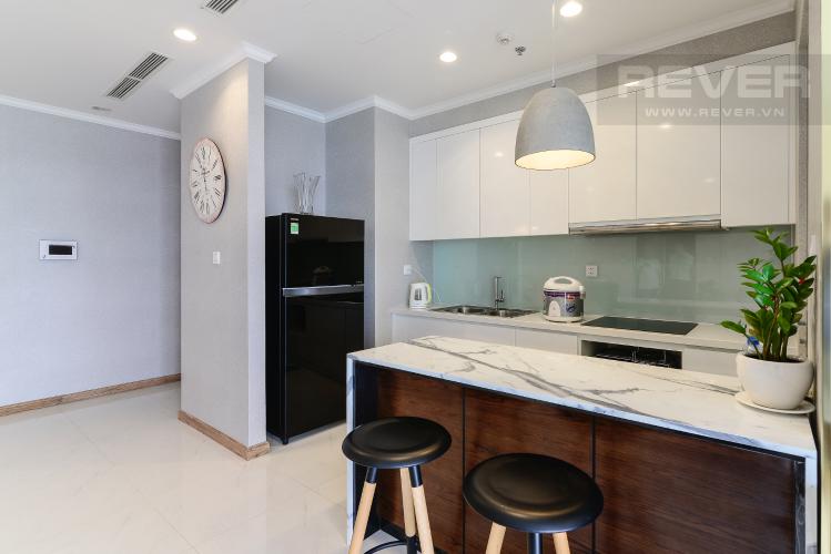 Căn hộ Vinhomes Central Park, Quận Bình Thạnh Căn hộ Vinhomes Central Park cửa hướng Tây, nội thất đầy đủ tiện nghi.