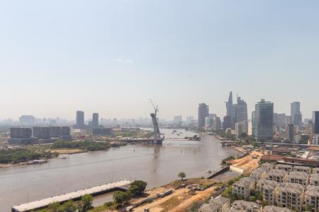 View Vinhomes Golden River, Quận 1 Căn hộ Vinhomes Golden River tầng cao, hướng Đông Bắc.