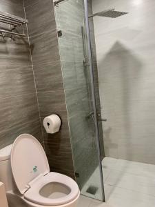 Office-tel The Sun Avenue Căn hộ Officetel The Sun Avenue nội thất cơ bản, đón view thành phố.