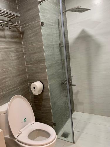 Office-tel The Sun Avenue Căn hộ Officetel The Sun Avenue nội thất cơ bản, đón view thành phố.