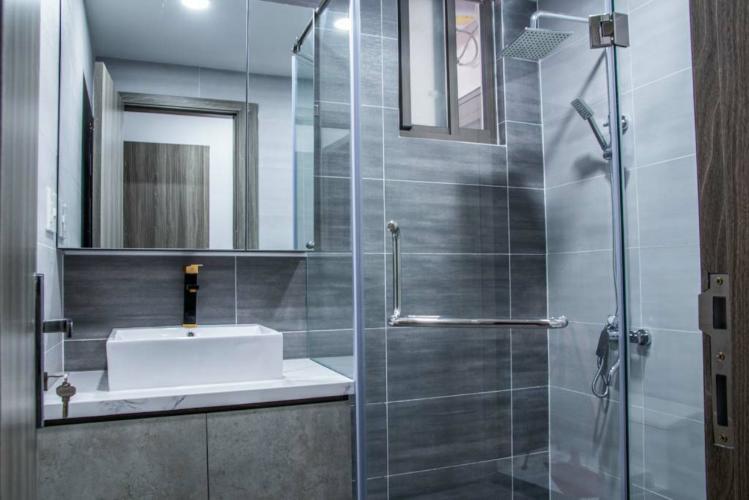 Toilet Saigon South Residence Nhà Bè  Căn hộ Saigon South Residence tầng trung, view thành phố.