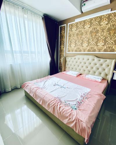 Phòng ngủ Võ Đình Apartment, Quận 12 Căn hộ Võ Đình Apartment ban công hướng Tây, đầy đủ nội thất.