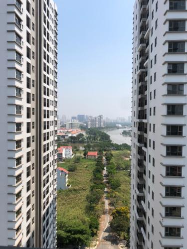 View từ căn hộ Saigon South Residences Căn hộ Saigon South Residence ban công hướng Đông, view thoáng mát.