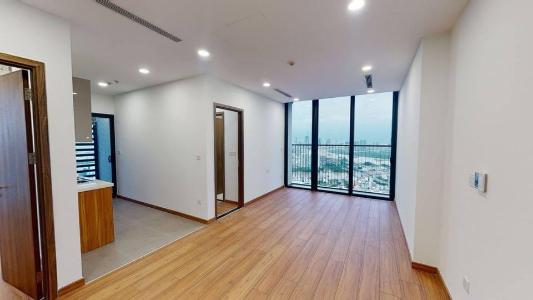 Phòng khách Eco Green Saigon Căn hộ Eco Green Saigon tầng cao, ban công đón gió.