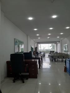 Không gian nhà phố Thủ Đức Nhà phố mặt tiền diện tích 630m2 hướng Nam, thích hợp kinh doanh.