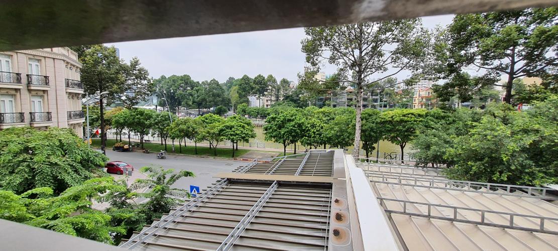 View căn hộ B2 Trường Sa, Bình Thạnh Căn hộ B2 Trường Sa tầng thấp tiện di chuyển, view nội khu yên tĩnh.