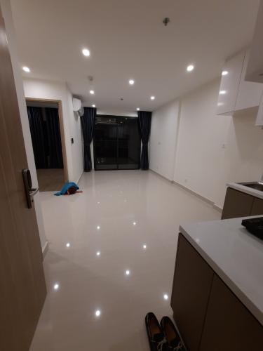 Căn hộ Vinhomes Grand Park tầng 25 nội thất cơ bản, view nội khu thoáng mát