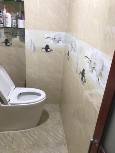 nhà phố Bình Thạnh Bán nhà phố 3 tầng nội thất cơ bản, hẻm xe máy đường Lê Quang Định