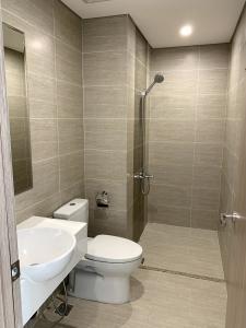 Căn hộ Vinhomes Grand Park quận 9 Căn hộ Vinhomes Grand Park tầng 25 nội thất cơ bản, view nội khu thoáng mát